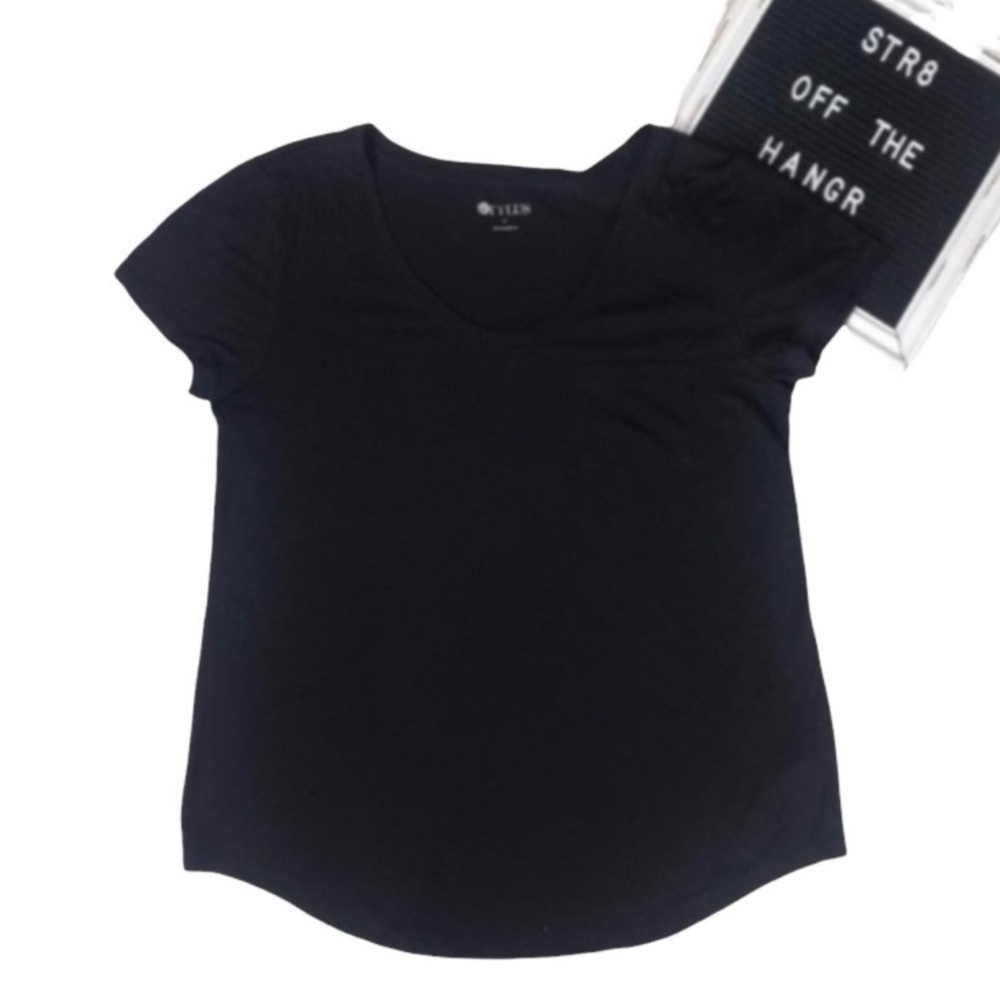 2/$20 STYLUS black short sleeve tee with breast pocket size Medium